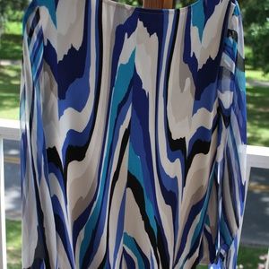 Alfani Tops - Blue & White (M) Alfani blousy top Alfani Tops - Blue & White (M) Alfani blousy top